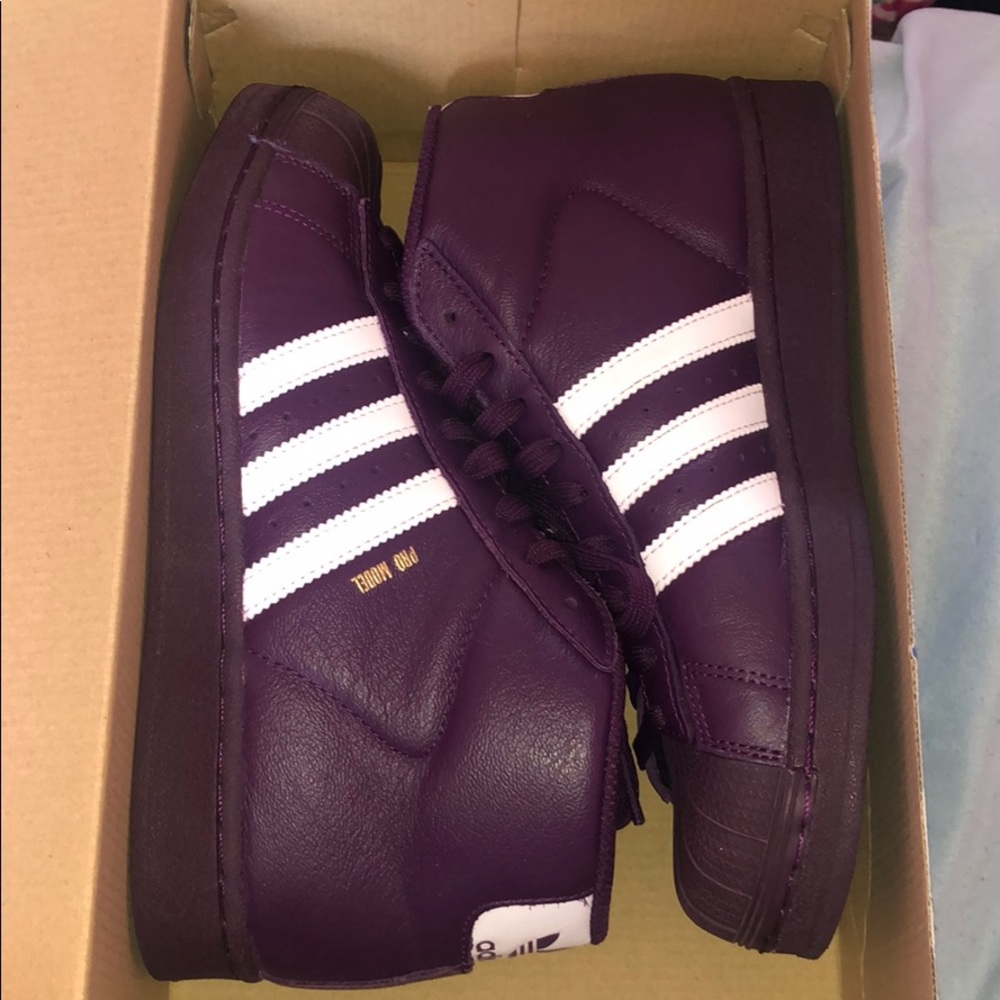 Adidas Pro Model J
